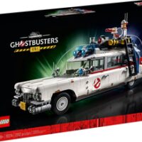 10274 ECTO-1 Ghostbusters?
